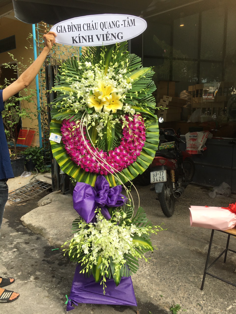 HOA Chia Buồn MS60
