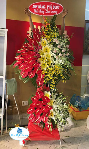 HOA CHÚC MỪNG HCM06
