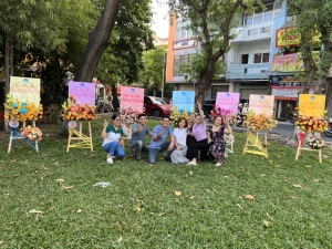 LỚP CẮM HOA MỞ SHOP